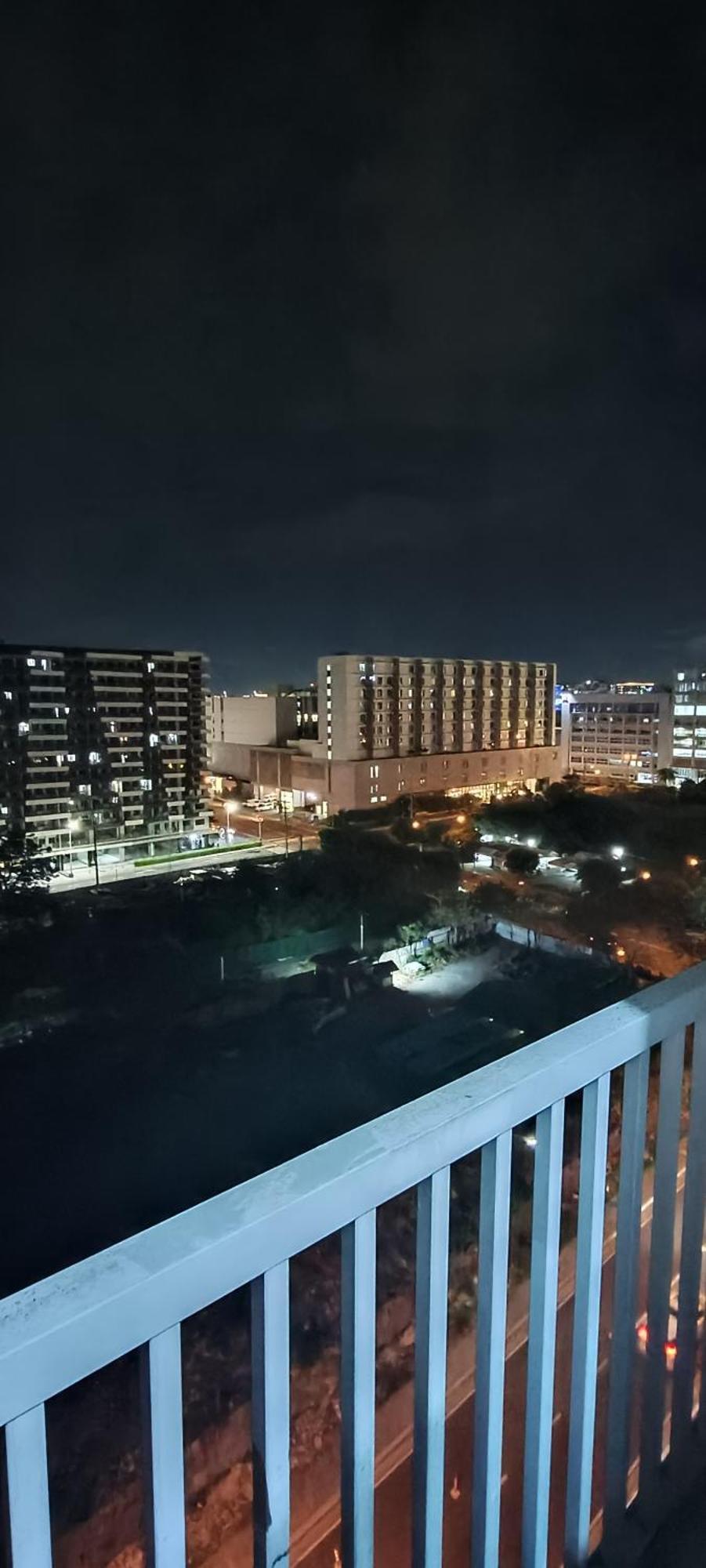 Amigo'S Place At Sea Residences マニラ市 エクステリア 写真